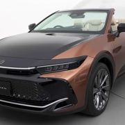 Toyota just made a Crown Crossover with open top image