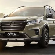 2024 Honda BR-V N7X Edition looks great in Sand Khaki Pearl image