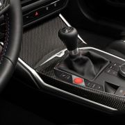BMW exec says manual gearboxes no longer make sense image