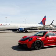 This Porsche 911 GT3 RS is on duty for your connecting flight image