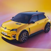 Renault 5 returns as E-Tech EV hatchback image