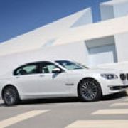 BMW updates 7-Series for 2012 image