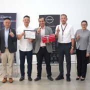 New Nissan PH president visits North EDSA dealership image