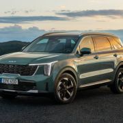 Kia PH to enter hybrid segment with Sorento PHEV? image