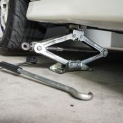 Auto Essentials: The story of the humble car jack image