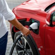 VinGroup wants to build 100K VinFast charging stations across SE Asia image
