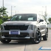 2025 Kia Sorento HEV launched and it's more affordable than we thought image