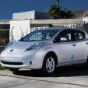 Leaf reportedly experiencing battery issues in hot weather image