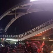 DPWH: 102-ton dump truck was on Isabela bridge during collapse image