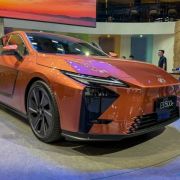 All-new 2026 Lexus ES unveiled at Shanghai Auto Show image