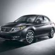Honda reveals official photos for 2013 Accord image