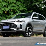 All-new 2025 MG ZS debuts in PH with hybrid, ICE variants image