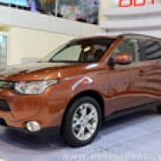 PIMS 2012: 2013 Mitsubishi Outlander makes ASEAN debut image