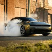 2026 Dodge Charger R/T, Scat Pack debuts with twin-turbo inline-six image