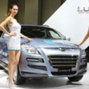 Luxgen7 SUV makes debut at 2012 Moscow Motor Show image