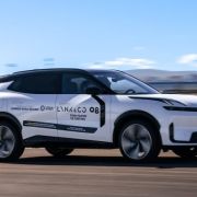Lynk & Co 08 proves its efficiency, range in two Guinness World Record runs image