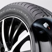 Goodyear to debut self-inflating tires image