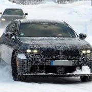 SPIED: G99 BMW M5 Touring seen with Neue Klasse redesign image