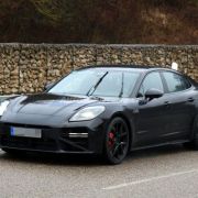 SPIED: Third-gen Porsche Panamera to get its first facelift image