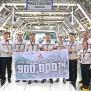 Mitsubishi PH achieves 900,000th production milestone for L300 image