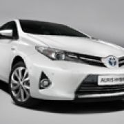 Paris 2012: Toyota introduces the Auris image