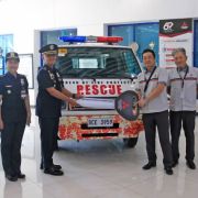 Mitsubishi PH donates L300 emergency response unit to BFP Region 4A image