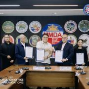 LTO, MMDA sign MOA to link systems for traffic enforcement image
