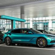 BYD starts rollout of 1,500 kW Flash Chargers in overseas markets image