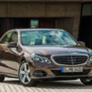 Mercedes-Benz introduces face lifted E-Class image
