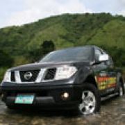 2008 Nissan Frontier Navara 4x4 M/T image