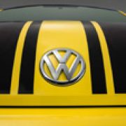 Volkswagen unveils 2014 Beetle GSR at the 2013 Chicago Auto Show image