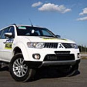 2009 Mitsubishi Montero Sport GLS 4x2 image