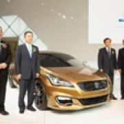 Shanghai 2013: Suzuki holds world preview of Authentics concept image