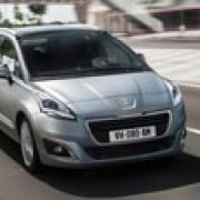 Frankfurt 2013 Preview: Facelifted Peugeot 5008 to make debut image