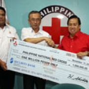 Mitsubishi Motors PH extends assistance to Typhoon Yolanda victims image