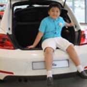 Volkswagen PH holds ceremonial turnover of new Beetle to 7-year old winner image