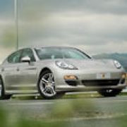 2011 Porsche Panamera image