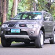 2011 Mitsubishi Montero Sport GTV image