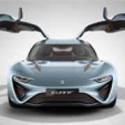 QUANT e-Sportlimousine nanoFLOWCELL approved for road use image