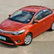 Toyota PH breaches 10,000 unit sales record image