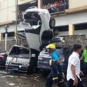 Car falls from Greenhills mall parking lot image