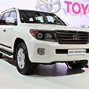 Moscow 2014: Toyota Land Cruiser 200 gets facelift image