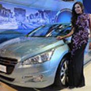 PIMS 2014: Peugeot previews future with 508 HYbrid4 diesel-hybrid image
