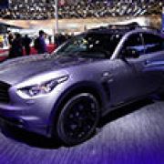 Paris 2014: Infiniti QX70 S Design revealed image