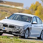BMW to offer plug-in hybrid for core models  image