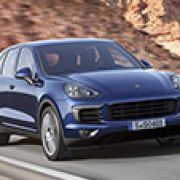 Porsche announces smallest recall ever with 2015 Cayenne image