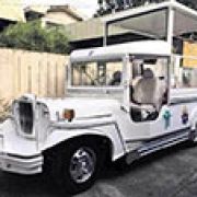 Vatican releases image of Pope Francis's popemobile for 2015 PH visit image