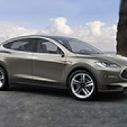 Tesla Motors announces updates for Model X image