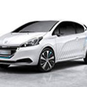 Report: Peugeot Citroen holds Hybrid Air technology development image
