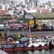 Port backlog forces MMDA to open Roxas Boulevard to trucks image